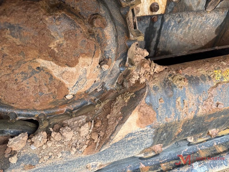 2020-bobcat-t770-image-15