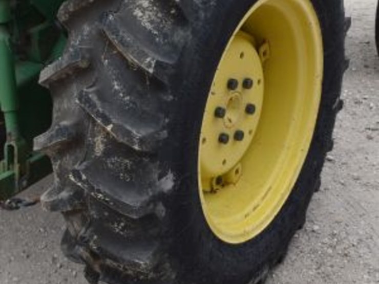john-deere-850-image-7