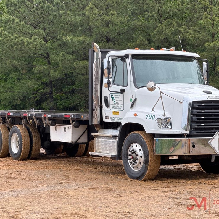 2016 FREIGHTLINER 114SD