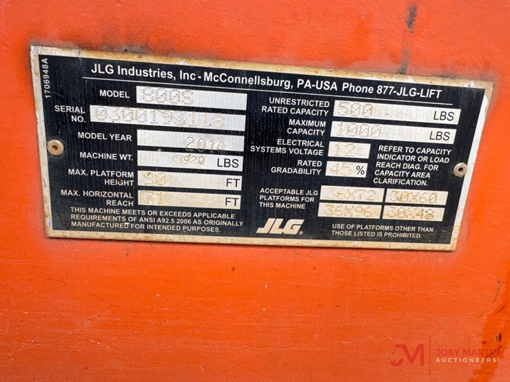 2014-jlg-800s-image-20