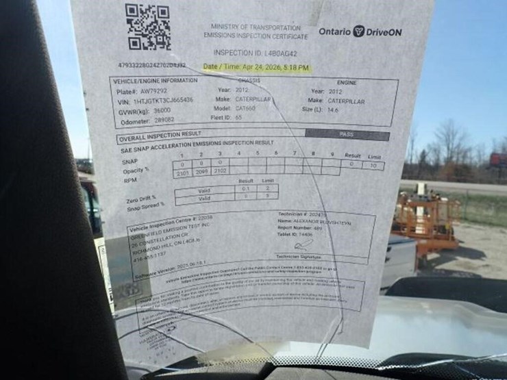 2012-caterpillar-ct660s-image-106