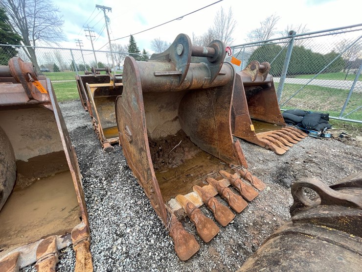 #5007-•-excavator-bucket-image-7
