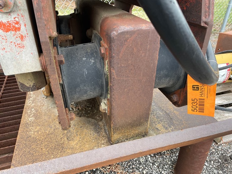 #5035-•-hydraulic-plate-compactor-attachment-image-7