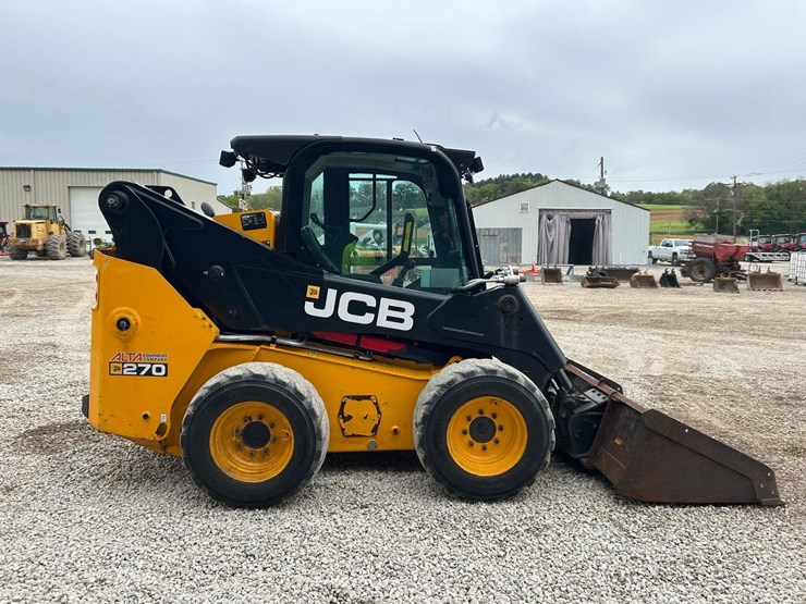 2022-jcb-270-image-5