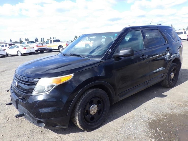 2015-ford-explorer-image-1