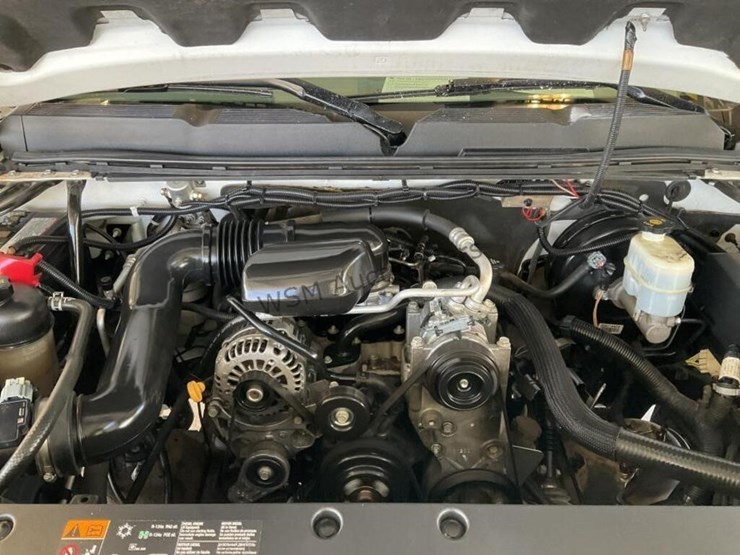 2012-chevrolet-silverado-1500-image-10