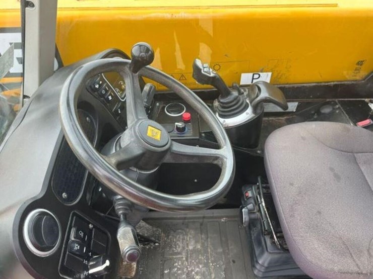 jcb-505-20-image-12