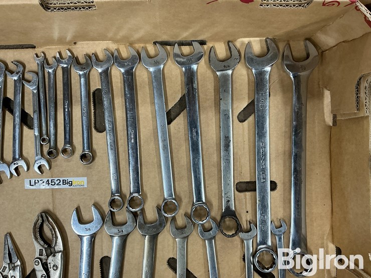 snap-on-sae-angled/combination-wrenches-&-vise-grips-image-10