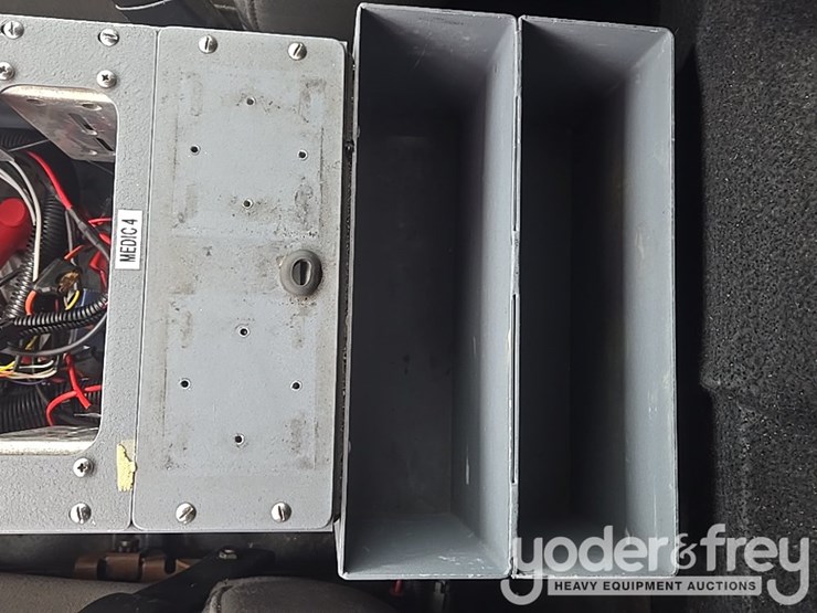 2009-ford-f450-image-52