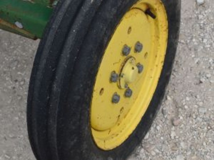 john-deere-850-image-9