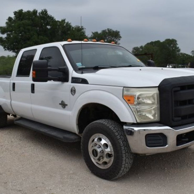 2015 FORD F350