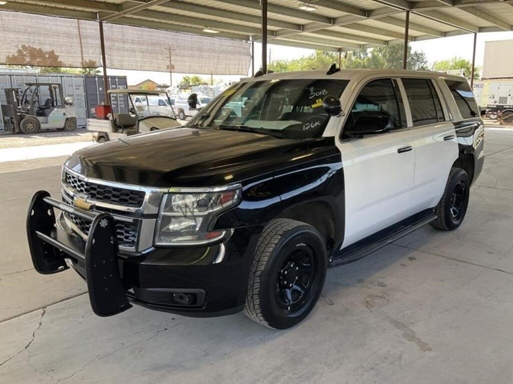 2018-chevrolet-tahoe-image-4