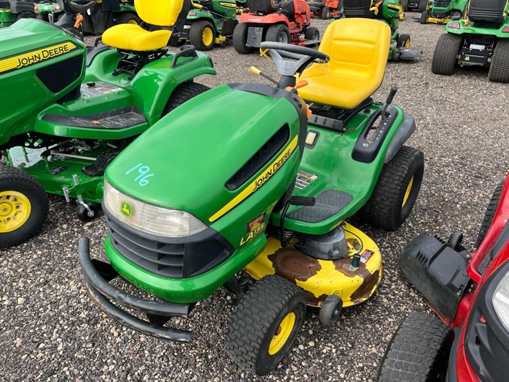 john-deere-la135-image-2
