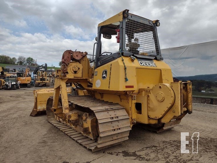 2013-deere-700k-lgp-image-50