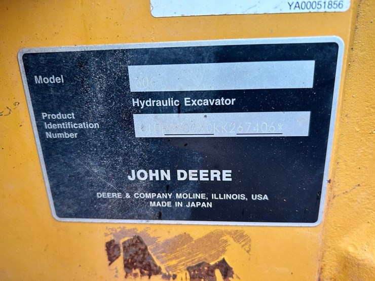 2019-deere-30g-image-27