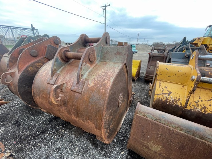 #5010-•-excavator-bucket-image-4