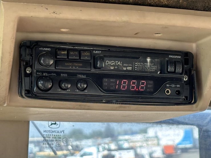 john-deere-6410-image-46
