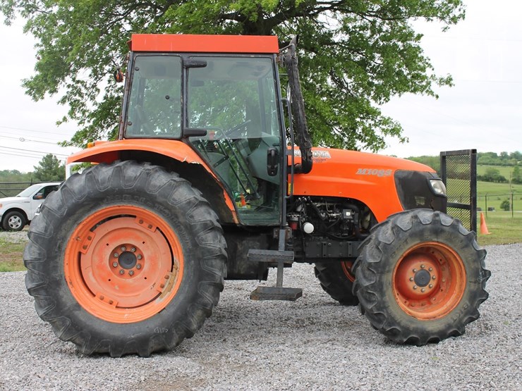 kubota-m108s-image-6