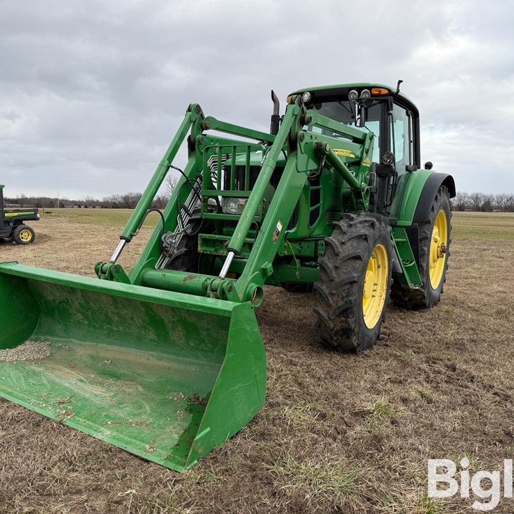 2009 JOHN DEERE 7130 PREMIUM