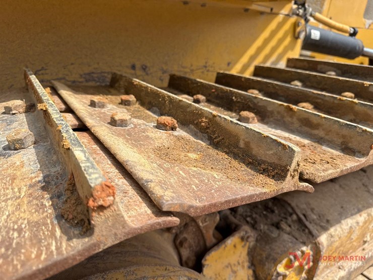 2018-caterpillar-d6k2-lgp-image-12