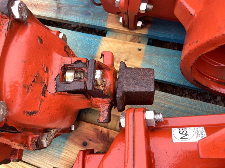 #5082-•-(3)-gate-valves-image-11