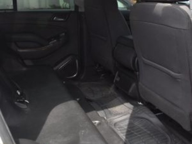 2018-chevrolet-tahoe-image-10