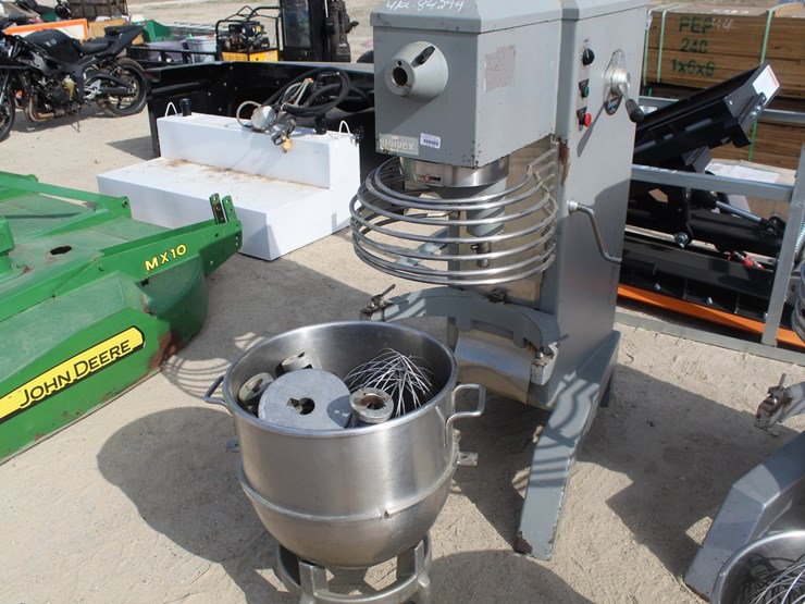 #84295-•-univex-60-quart-mixer-image-1