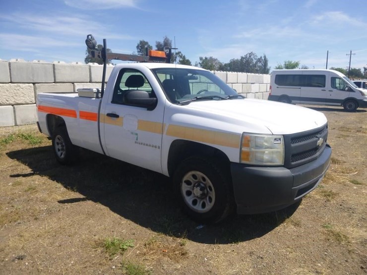 2008-chevrolet-silverado-1500-image-3