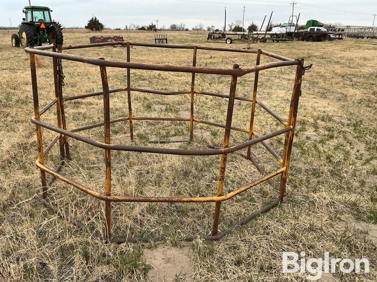 bale-feeder-image-7