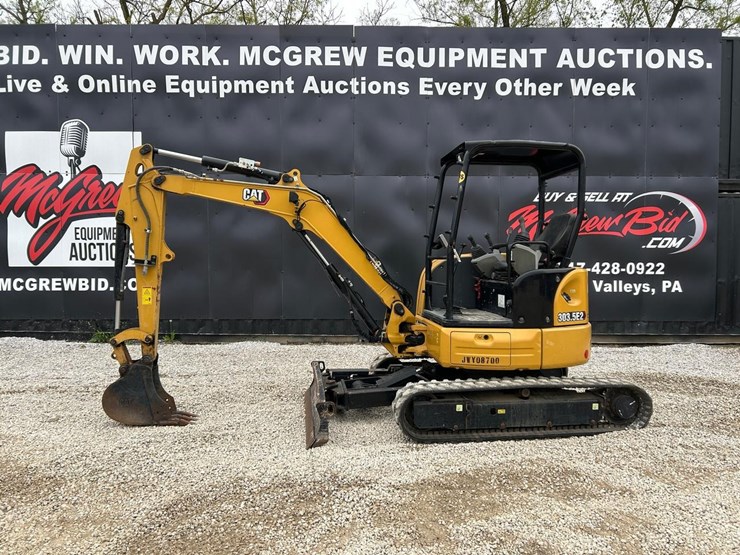 2021-caterpillar-303-image-1