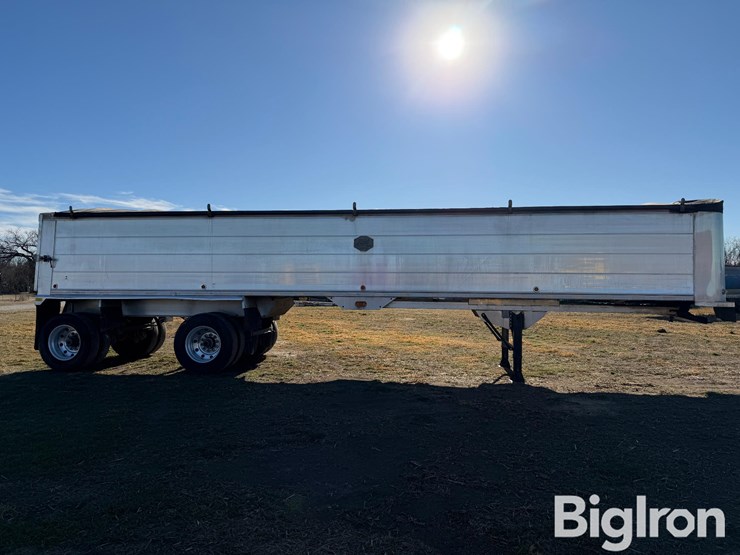 2004-mac-t/a-spread-axle-aluminum-end-dump-trailer-image-4