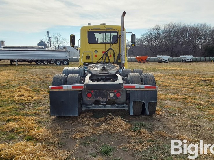 2015-mack-pinnacle-chu613-t/a-truck-tractor-image-6