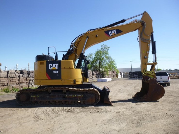 2019-caterpillar-335f-lcr-image-30