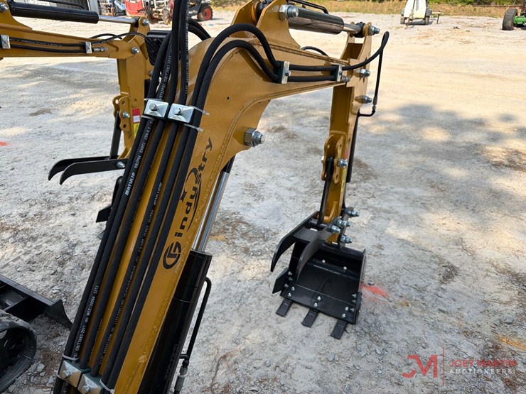 cfg-industry-h12r-image-13