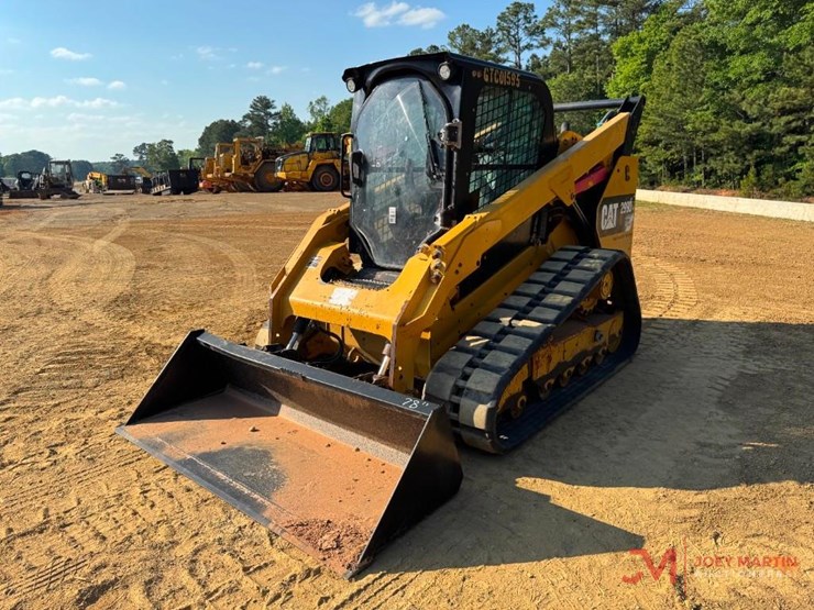 2015-caterpillar-299d-image-4