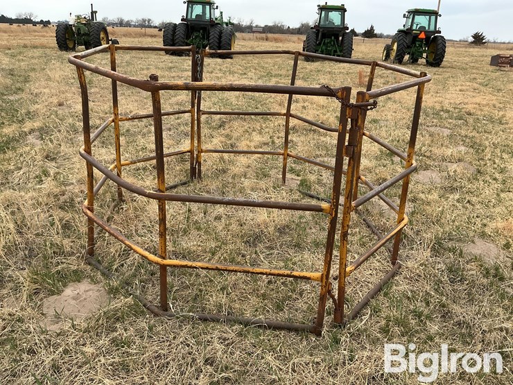 bale-feeder-image-6