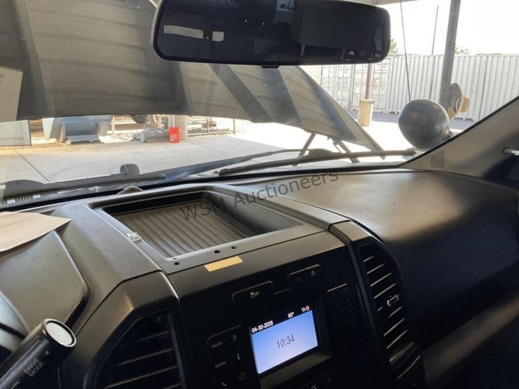 2020-ford-f150-image-19