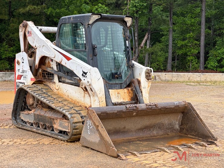 2020-bobcat-t770-image-1