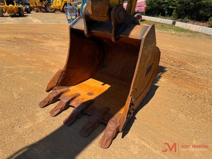 kobelco-sk350-lc-9e-image-9