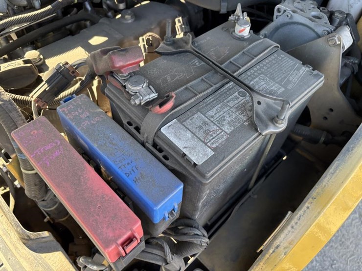 2020-caterpillar-2c6000-image-25