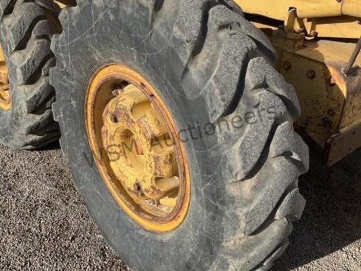 caterpillar-12e-image-8