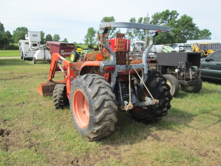 kubota-la513-image-4