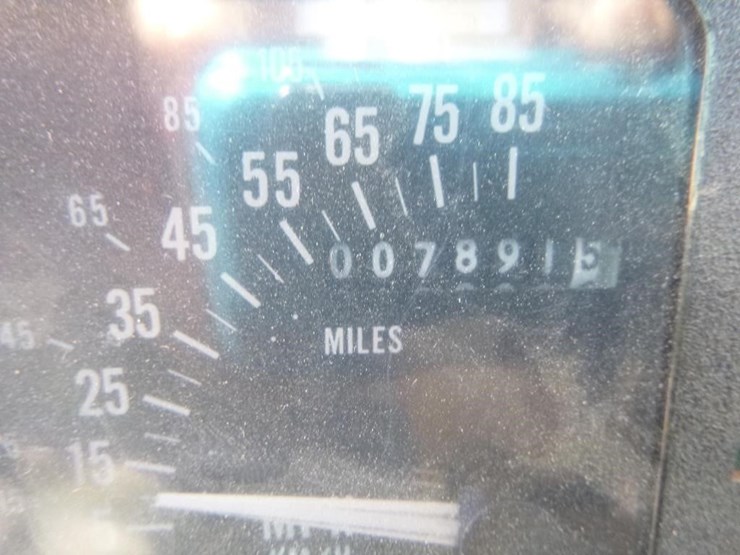 1990-international-4700-image-63