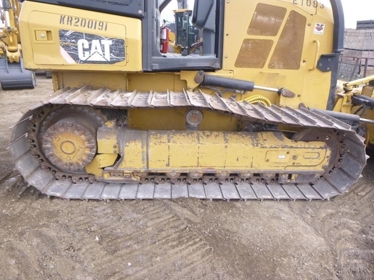 2015-caterpillar-d4k2-lgp-image-26