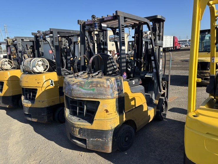 2020-caterpillar-2c6000-image-3