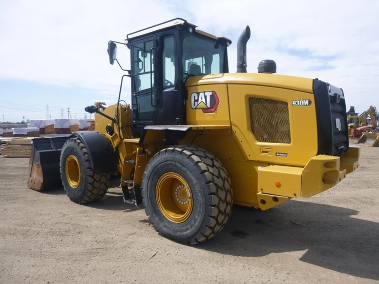 2022-caterpillar-930m-image-4