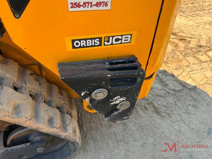 2023-jcb-2ts-7t-image-9