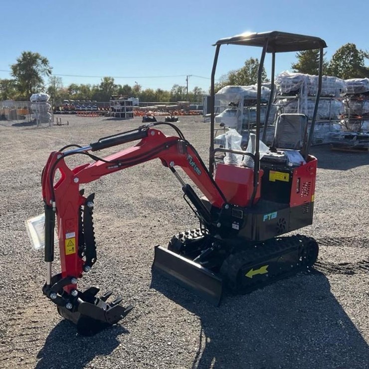 #1205 • Unused FUTURE FT13 Mini Excavator*