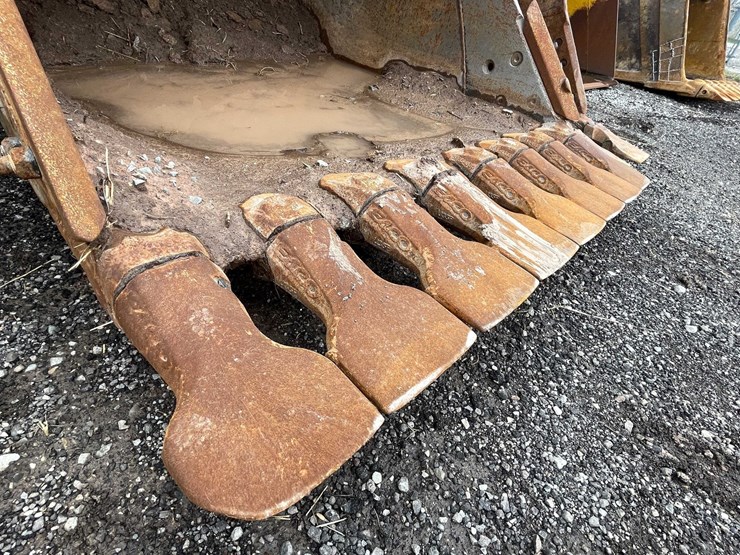 #5022-•-excavator-bucket-image-3