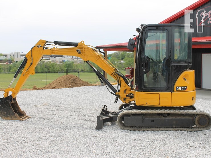 caterpillar-303.5e2-cr-image-2